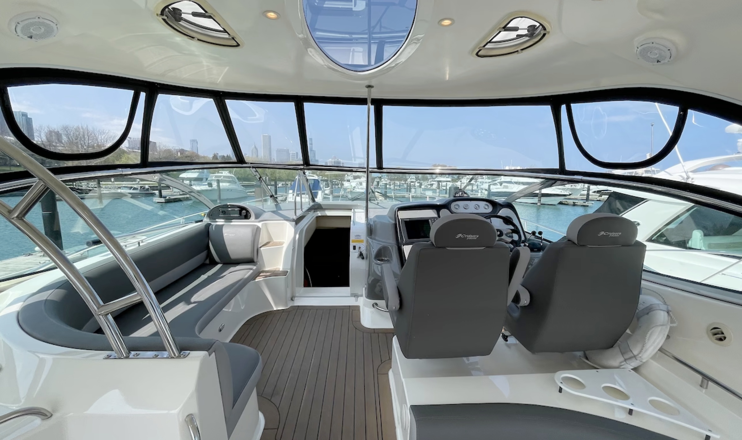 Cruiser Yacht B.O.R. available for charter via the Chicago Boat Company