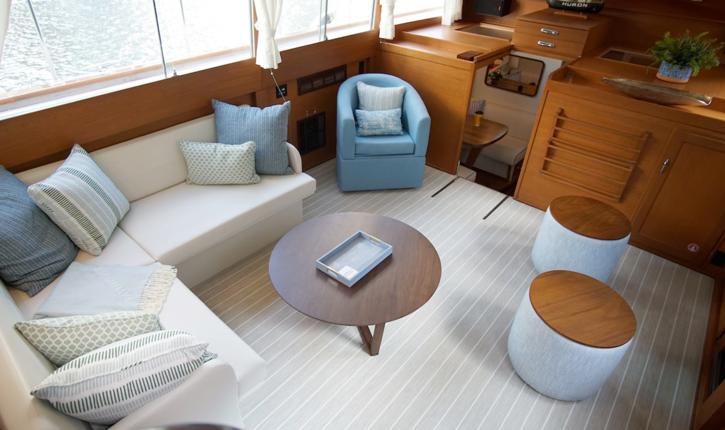 Chris Craft Pathfinder Yacht available for charter via the Chicago Boat Company